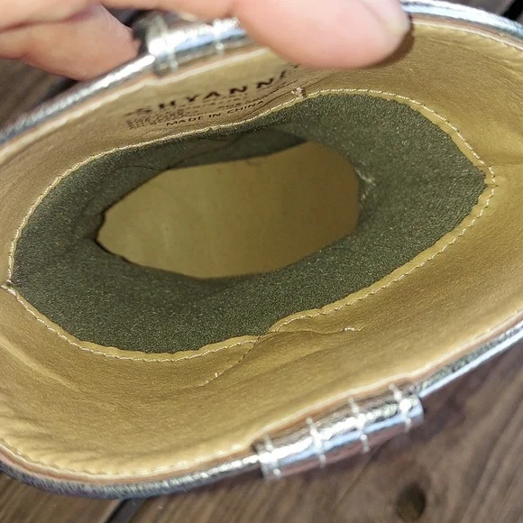 Shyanne Silver Metallic Western Cowboy Cowgirl Boots Girls - Picture 10 of 13